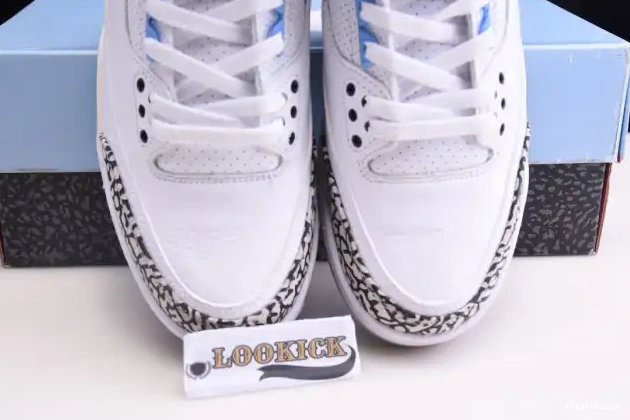 Air CT8532-104 3 UNC Jordan 0524